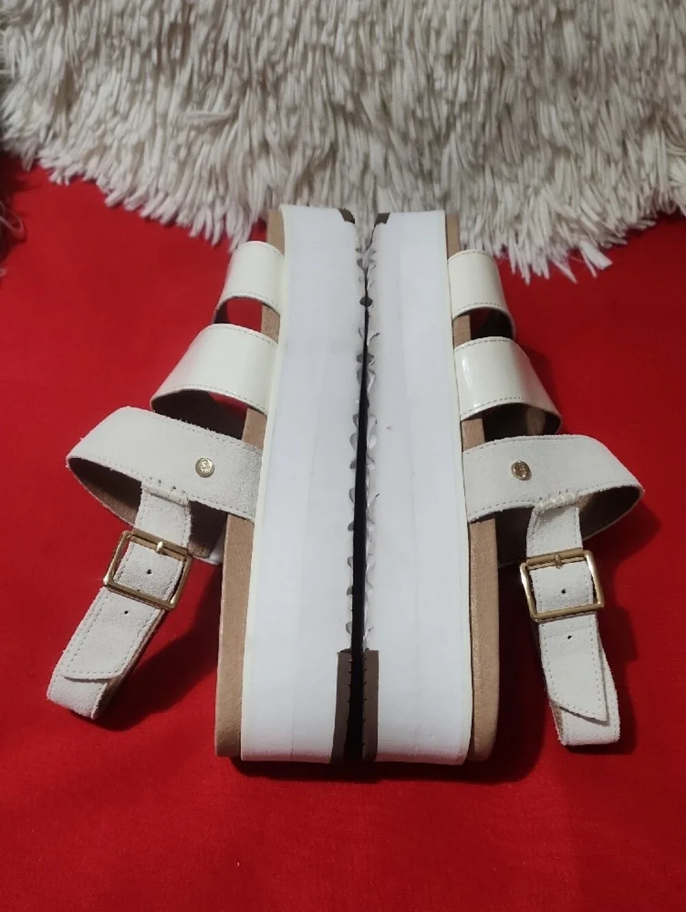 UGG BRAELYNN Women’s White Triple-Strap Platform Sandals